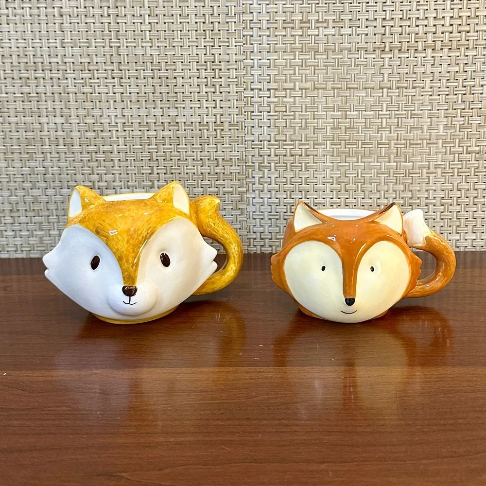 🌟HP🌟2015+Set of 2 Squirrel & Fox Mugs Glazed Ceramic Earthenware Sur La Table